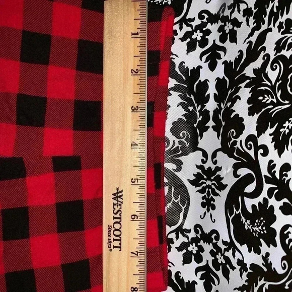 PLAID RUFFLE PANTS SIZE 3T JUST IN TIME FOR THE HOLIDAYS - Picture 6 of 7